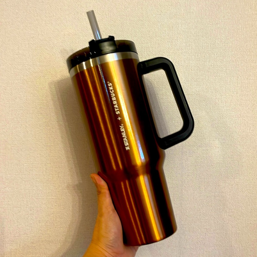 COPY - Starbucks x Stanley 40oz